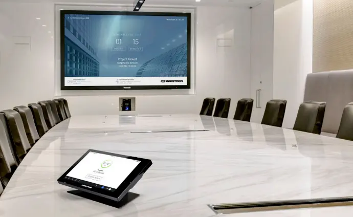 Corporate collaboration room – AVLC+ video conferencing and AV integration project