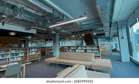 School multipurpose hall – AVLC+ educational facility AV and presentation system installation